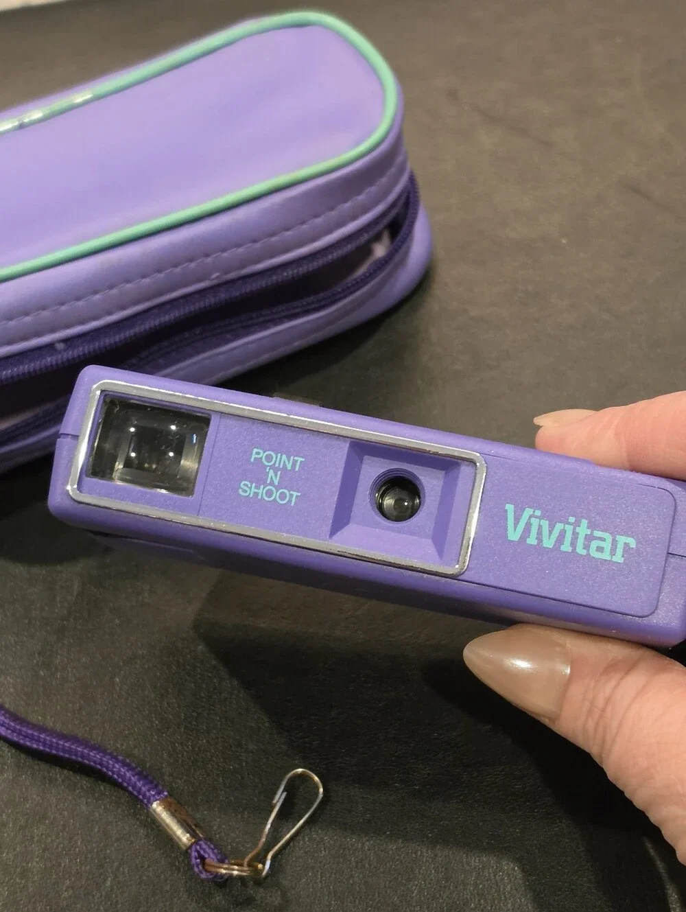2 Vtg 1987 Vivitar Point 'N Shoot 110 Film Cameras Purple w/ Manual & 3 Cases